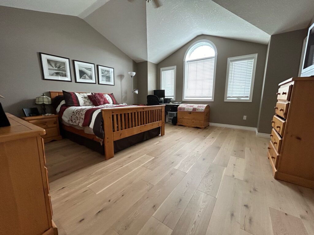 Engineered and Solid Hardwood